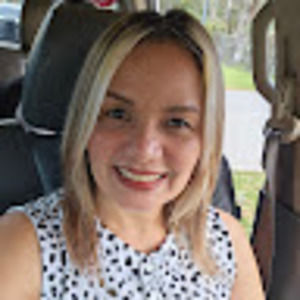 Meet your Posher, Ana